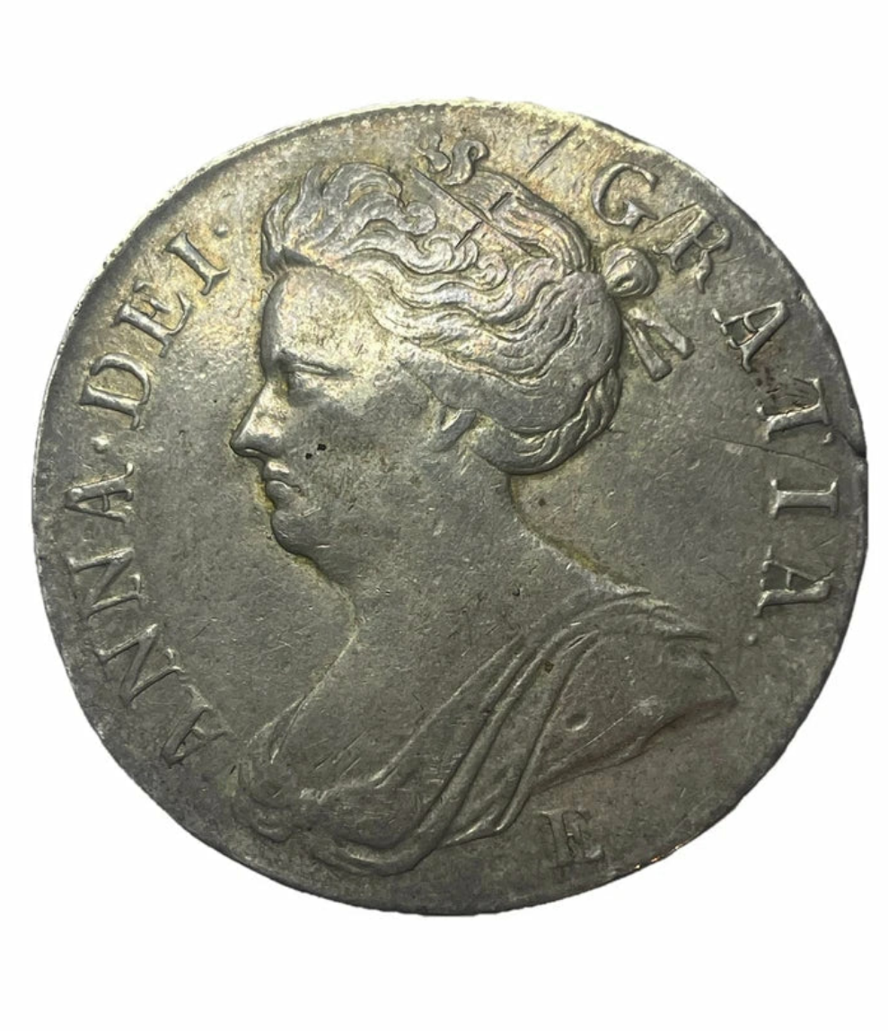 1707-E Queen Anne crown