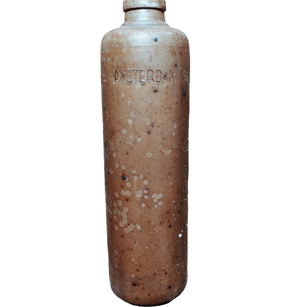 Antique Gin bottle 1/2 liter Ervan lucas Amsterdam
